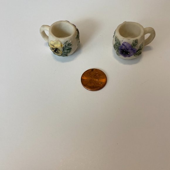 Pansy Miniature Tea Set - Picture 15 of 16